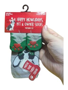 Happy Howlidays Pet & Owner Socks Green & Gray Paw Print